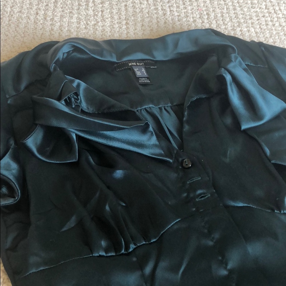 Blouse - Picture 2 of 2